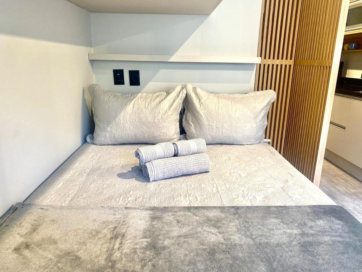 V106 - Luxo Pertinho Do Metro, Academia E Ar Cond. Apartamento